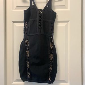 Bebe bandage lace bodycon dress